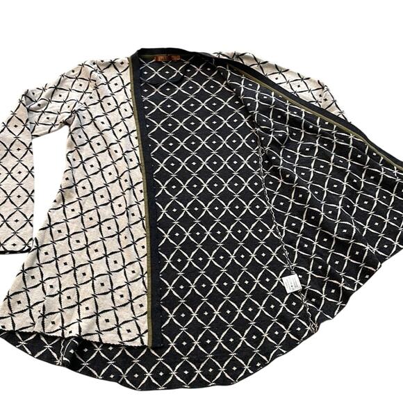 Belldini open front Cardigan Diamond Pattern High Low Cream Gray Women’s size S - Picture 4 of 8
